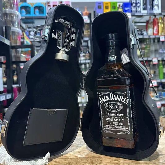 Jack Daniels in Guitar Case Gift Pack 700mL